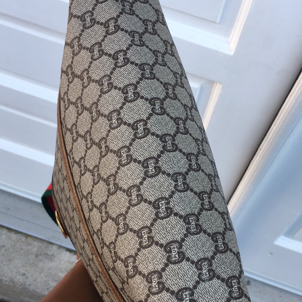 With flaws Gucci plus tote - Picture 8 of 15
